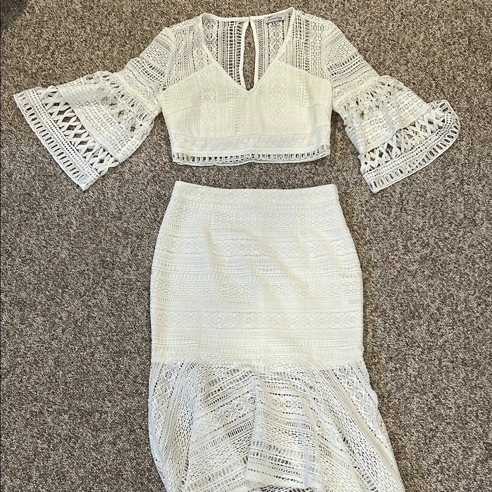 Two Sisters White Lace Crop Top Skirt Set in White